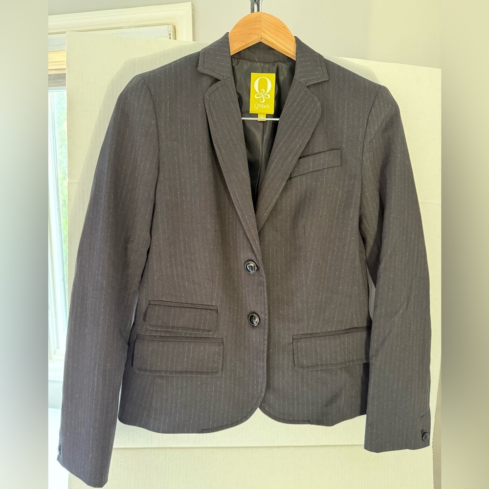 Q Mack Pinstripe grey with white pinstripes Blazer